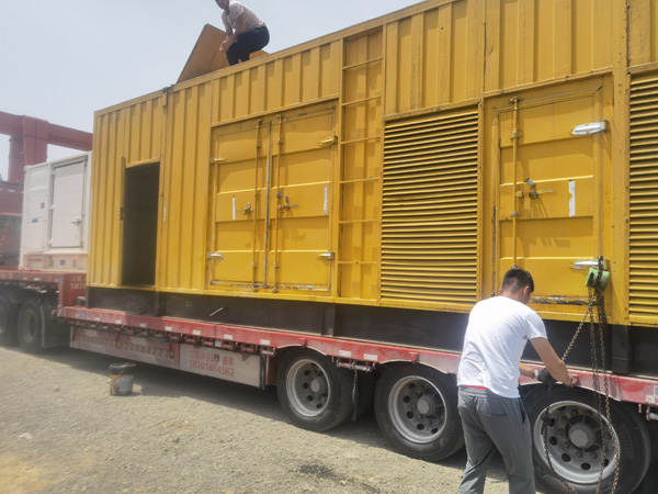 碾子山除了负载情况和发动机维护,还有哪些因素会影响 200kw 柴油发电机的油耗?
